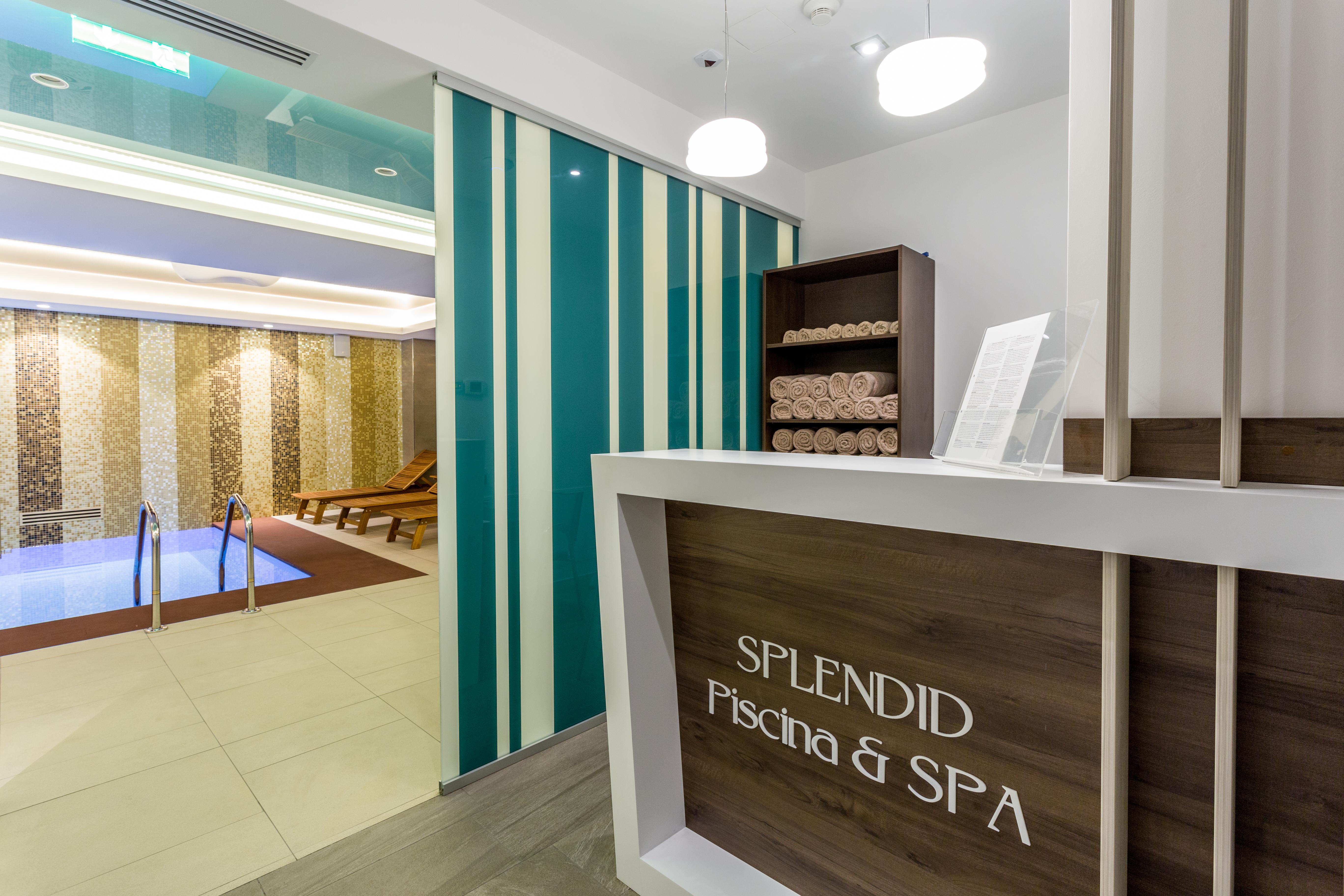 Splendid Hotel & SPA Mamaia Exterior foto